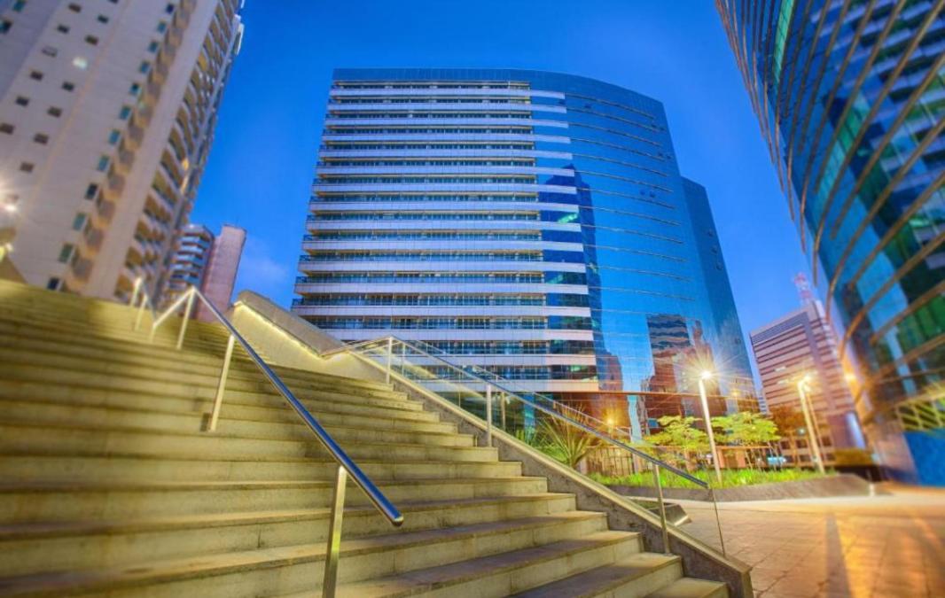 Hotel Grand Mercure Flat Particular Com Varanda, Garagem E Wi-Fi Бразилиа Экстерьер фото