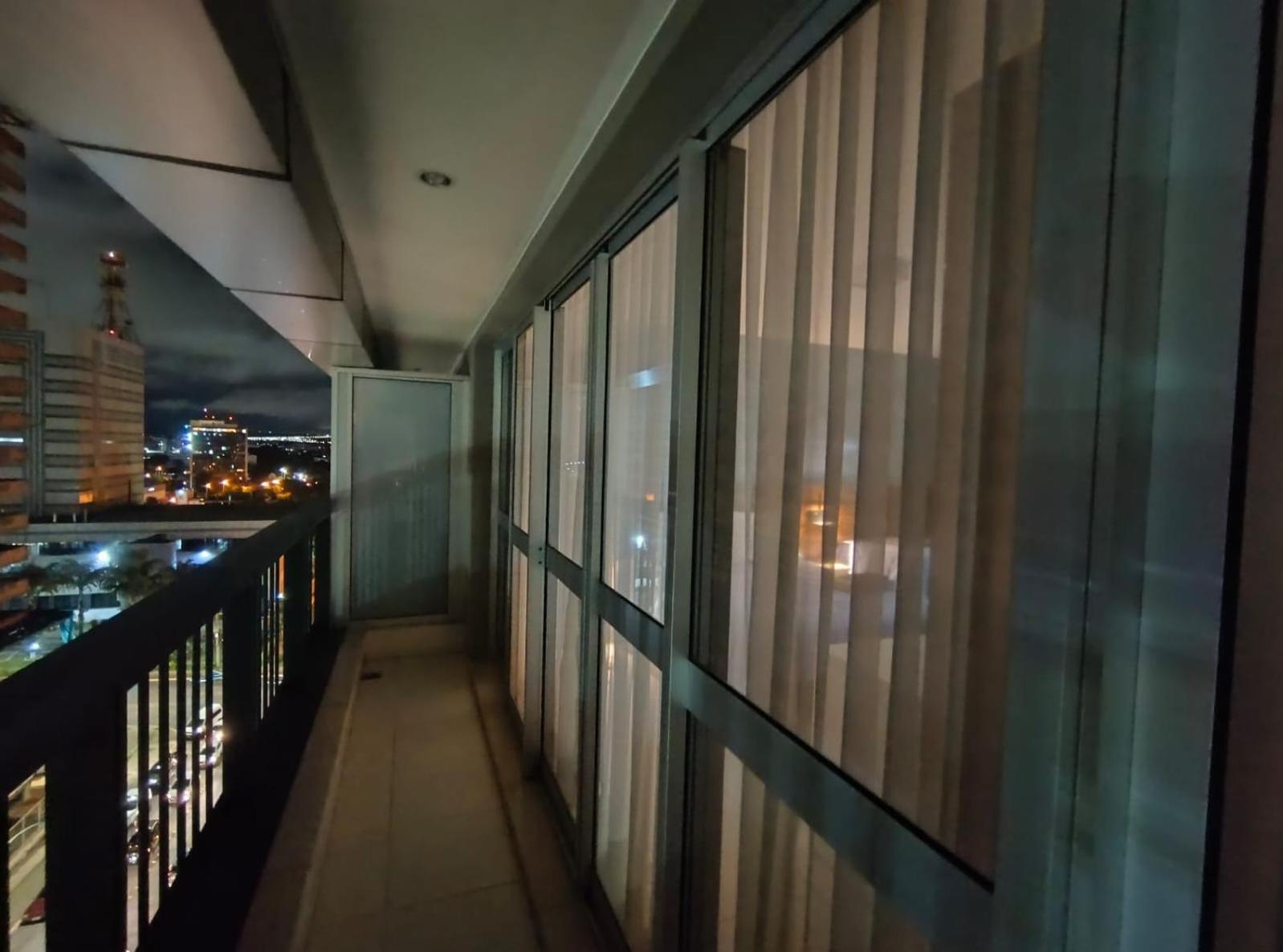 Hotel Grand Mercure Flat Particular Com Varanda, Garagem E Wi-Fi Бразилиа Экстерьер фото